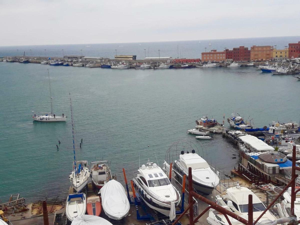 Apartamento La Finestrella Dell'Arte Un Orizzonte Da Guardare Anzio Exterior foto